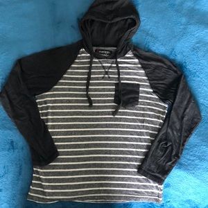 American Crusader hooded striped long sleeve Tee